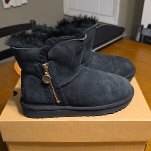 UGG Black Winter Boots with Fur Lining